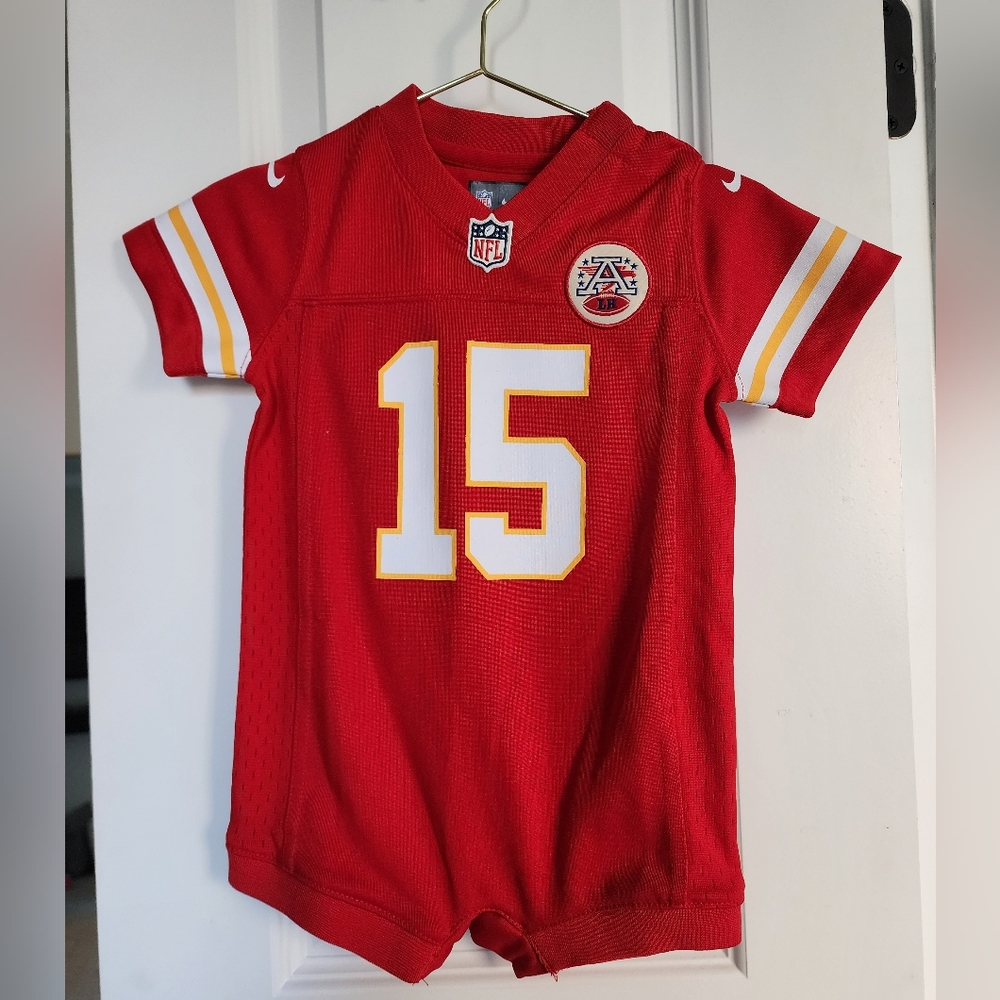 Patrick Mahomes 3-6 month Official NFL Jersey Jumper for Baby Boy or Girl